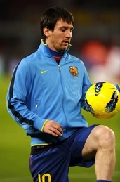 Bài 12: Người dùng WeChat ở nước ngoài. - Lời giải và đáp án HSK 5 Tập 1 1 Bai 12 HSK5 a1